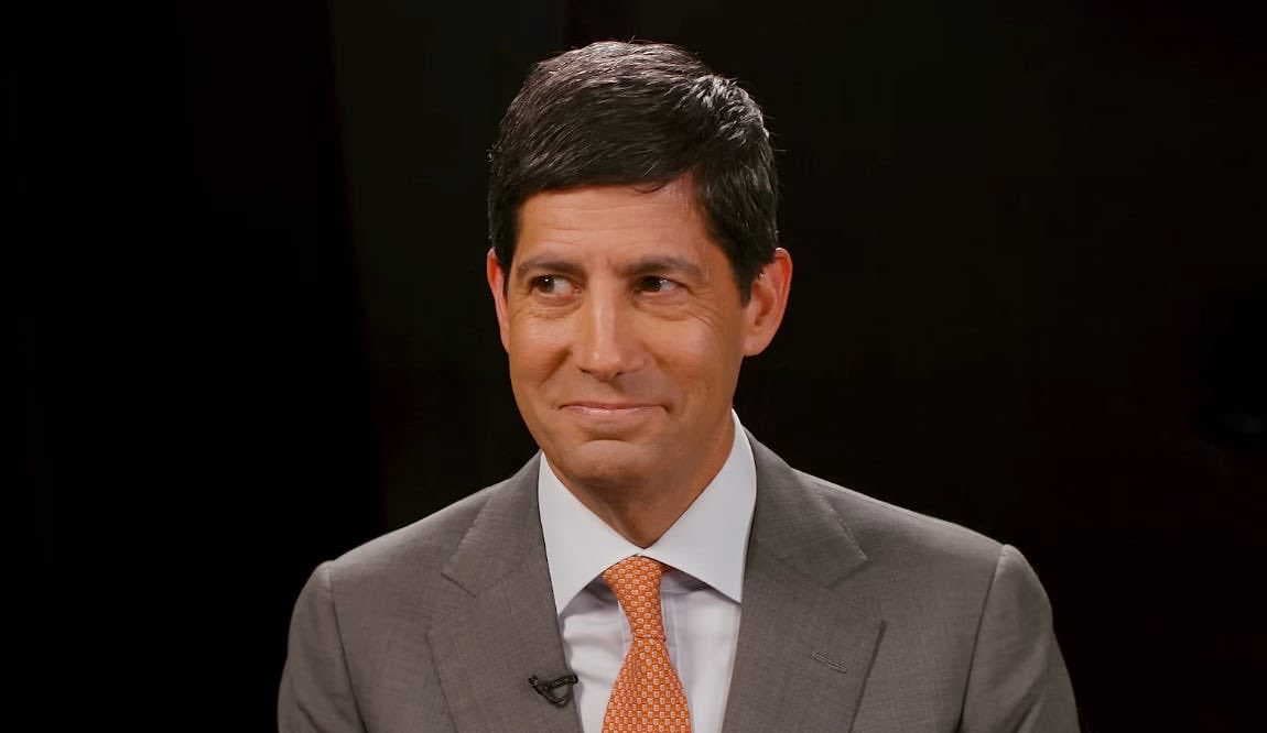 Trump-backed Kevin Warsh sworn in as Fed chair amid rate cut pressure