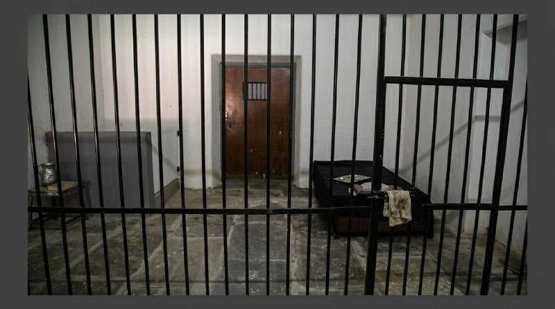 Would you sleep in a jail cell for Rs 2,000? THIS Indian prison now offers a real behind-bars experience to visitors