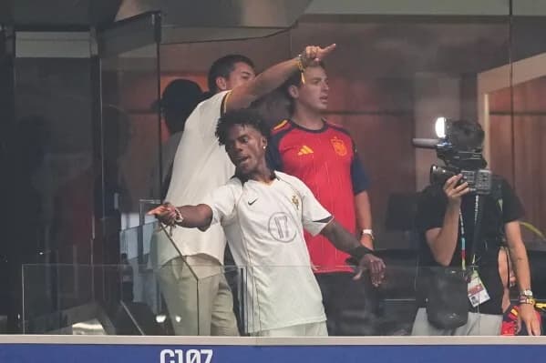 ‘Go cry at the zoo’: FIFA investigates Argentina fan after IShowSpeed abuse allegation at World Cup