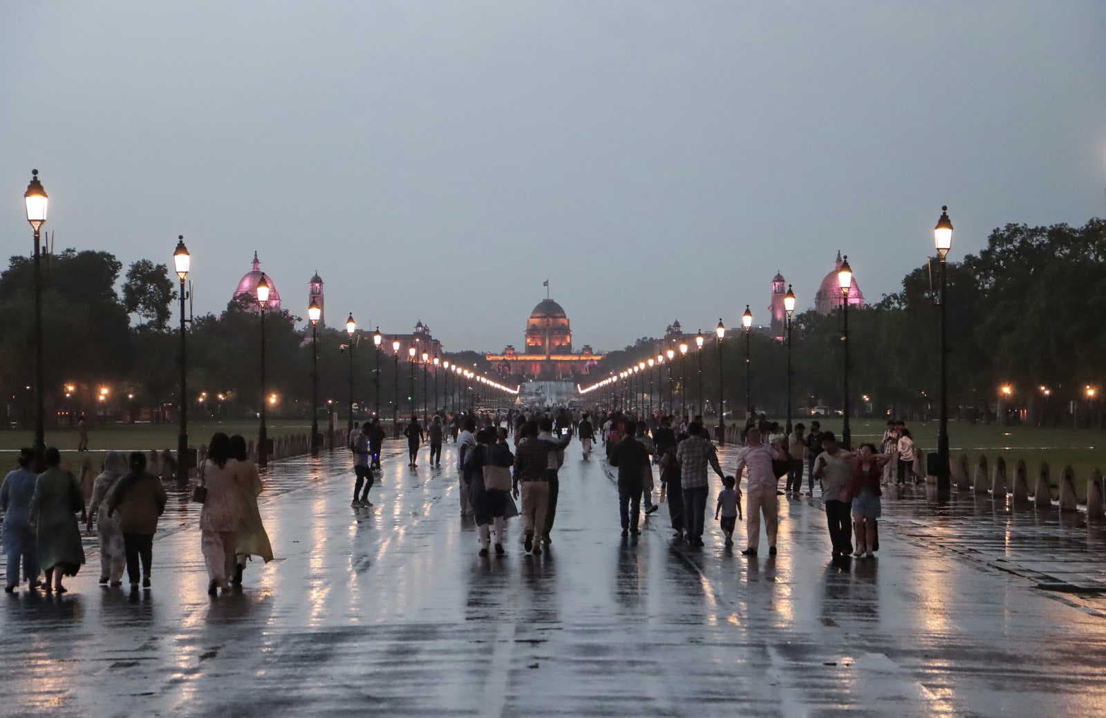 Unseasonal April showers push dengue cases higher in Delhi