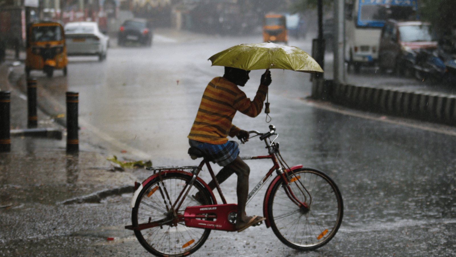 India’s rainy season begins as monsoon enters Kerala, IMD warns of heavy showers