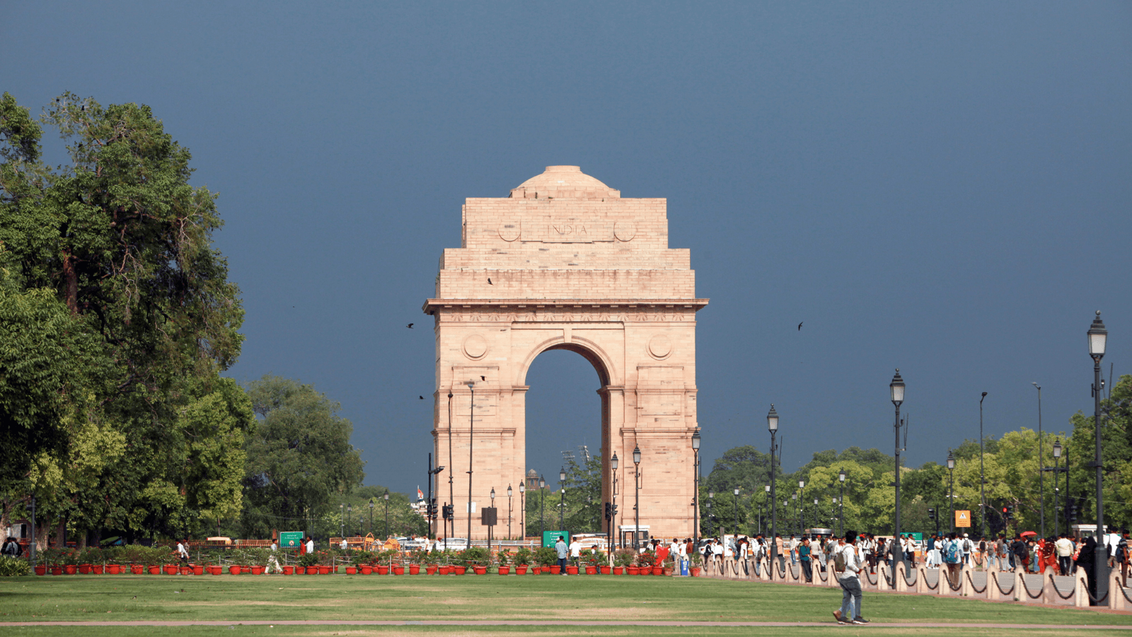 Delhi-NCR gets relief from heat as thunderstorms forced the IMD to trigger a red weather alert