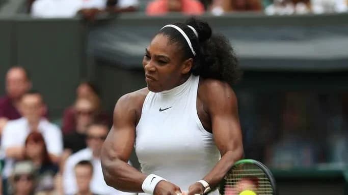 Serena Williams suffers fresh knee injury during Wimbledon return, doubles participation in doubt