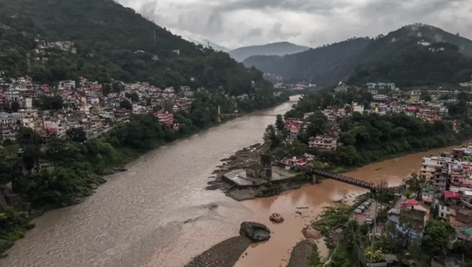 IMD issues landslide warning for Shimla, Himachal districts