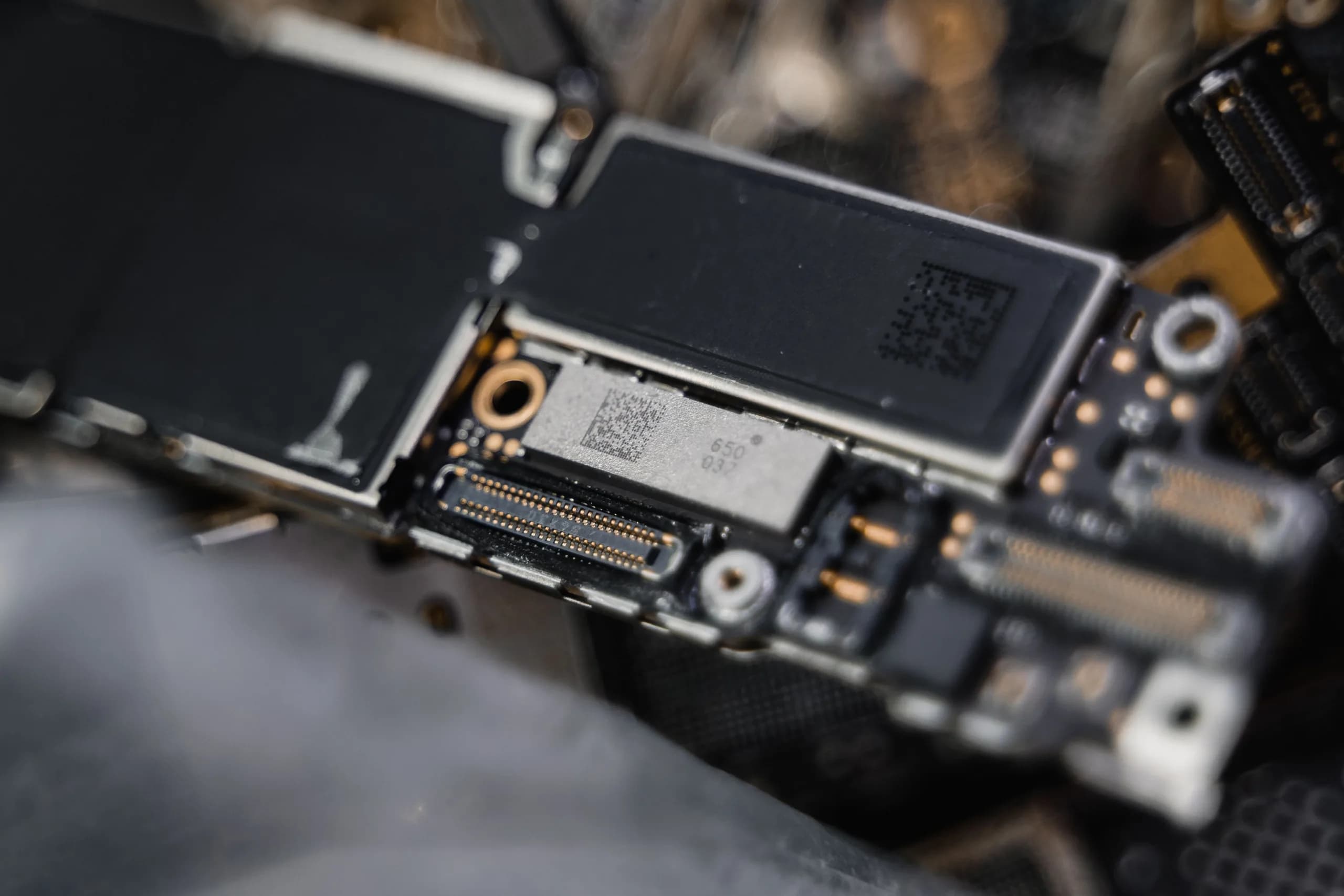 India cuts import duty on key smartphone parts in major boost