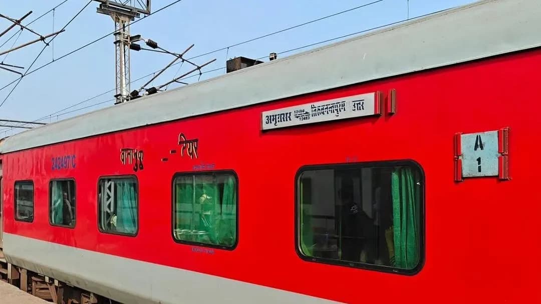 ‘In new India, rules don’t exist anymore’: Viral video shows alcohol consumption in AC coach of a train